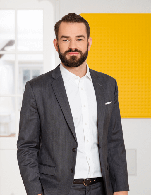 Tobias-Most-Aquin-1-e1602238940329